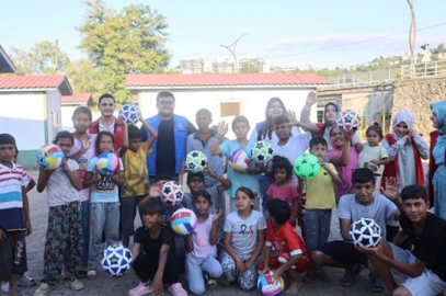 Vali Serdengeçti, Mevsimlik Tarım İşçilerini Ziyaret Etti