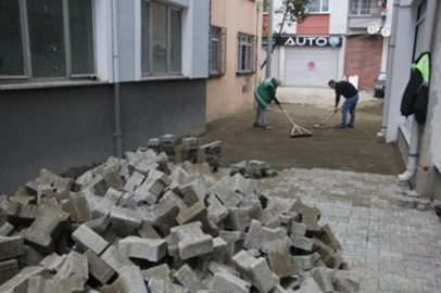 ALTYAPI VE ÜSTYAPI ÇALIŞMALARI DEVAM EDİYOR