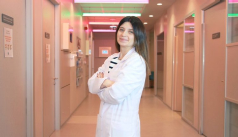 Üzüntüsünü göstermiyor ve sürekli iyi olduğunu söylüyorsa dikkat!