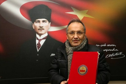 Bayram "Gerçek Gazeteciliği Destekleyin"