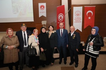 “Sağlıklı Aile - Güçlü Toplum” Söyleşisi 