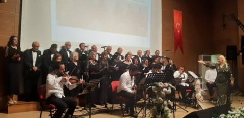 TİREBOLU TSM KOROSU' NDAN MÜZİK ŞÖLENİ