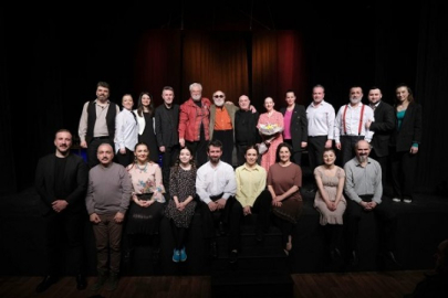 TİYATRO GÜNLERİ TÜM COŞKUSUYLA SÜRÜYOR