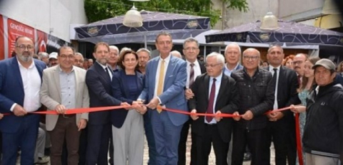 BİR DİZİ ZİYARET VE AÇILIŞLAR YAPTILAR 