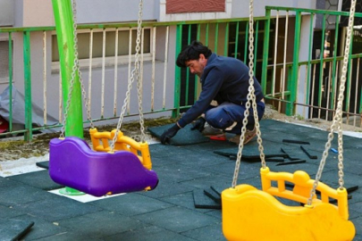 PARKLARDA TEMİZLİK VE ONARIM ÇALIŞMALARINA HIZ VERİLDİ