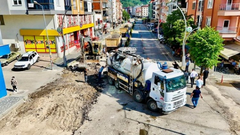 HASTANE YOLU ASFALTLANIYOR