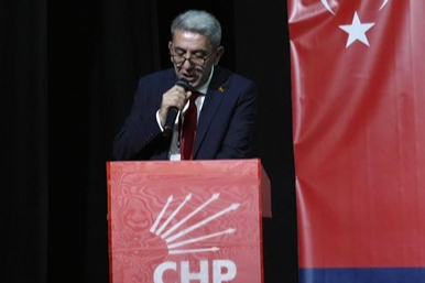 CHP'DE MERKEZ İLÇE BAŞKANLIĞINA OLCAY KÜÇÜK SEÇİLDİ.