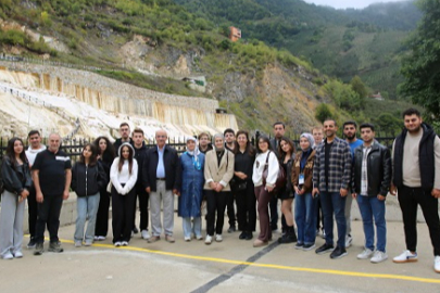 Giresun Üniversitesi'ne Giren Öğrencilere Şehri Tanıtma Turu