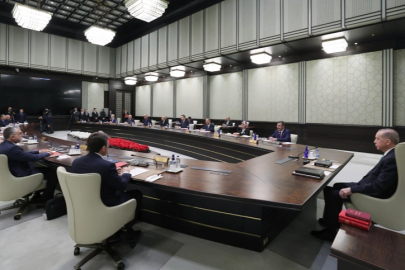 Kabine Beştepe'de toplanıyor... Erdoğan-Trump Zirvesi, Terörsüz Türkiye ve Gazze gündemde