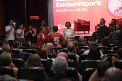 Şiir Ve Futbol Eskişehir’de Buluştu