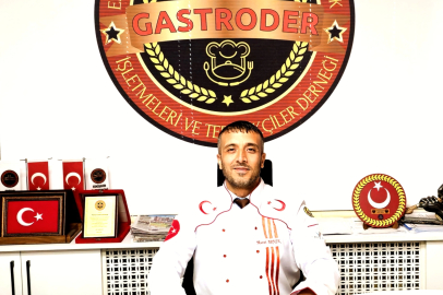 Arnik : “Kral Çıplak: Koltuk Rahat, Esnaf Zorda”