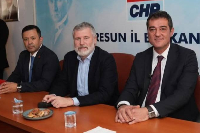 ECZ.BEKTAŞOĞLU ADAYLIĞINI DUYURDU