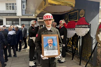 Kıbrıs gazisi Osman Kumaş, son yolculuğuna uğurlandı  