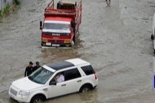 Meteoroloji uyardı: Sel, su baskını, doluya dikkat!