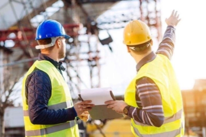 İnşaat düşüşte, perakende ticaret yükselişte