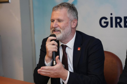 Şenyürek: Giresun üvey evlat muamelesi görüyor.