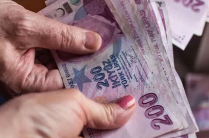 Yaşlı ve engelli aylıkları hesaplarda