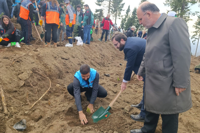 GİRESUN İL MÜFTÜ YARDIMCISI BOLAT: TOPRAK FİLİZLE, DÜNYA SEVGİYLE CANLANIR