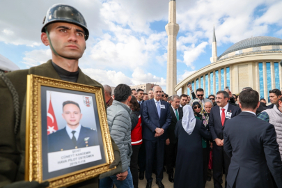 Üç şehidimiz de Ankara'da son yolculuğuna uğurlandı