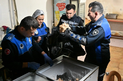 Manisa'da 150 kilo pişmiş tavuk eti ele geçirildi! İşletme mühürlendi