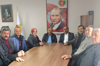 ZAFER PARTİSİ HEYETİ GİRESUN GAZETECİLER DERNEĞİ'Nİ ZİYARET ETTİ