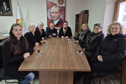GİRESUN KADIN DAYANIŞMA DERNEĞİ’NDEN GAZETECİLER DERNEĞİ’NE ZİYARET