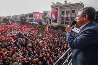 CHP lideri Özgür Özel Edirne'den iktidara yüklendi: Salonların partisi değil, meydanların partisiyiz