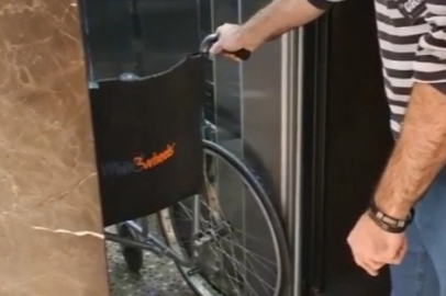 Asansör düzenlemesi engellileri evine kapattı! Uzmanlar yetkililere çağrı yaptı