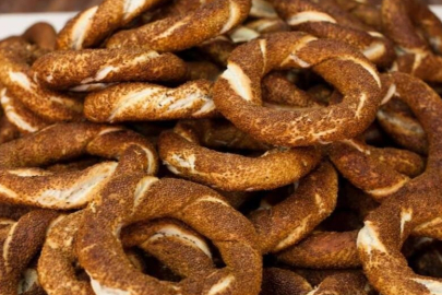 Esnafın fiyat tarifelerine yeni ayar... Simit ve ekmekte fiyat belirleyici bakanlık olacak