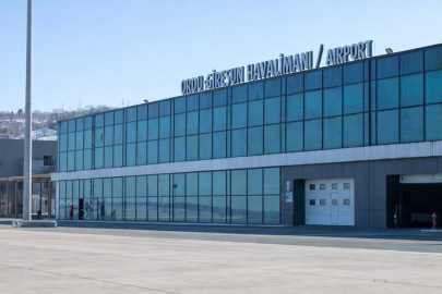 Ordu-Giresun'da Uçuş Krizi: Sis Nedeniyle Sefeler İptal, Yolcular Saatlerce Bekledi