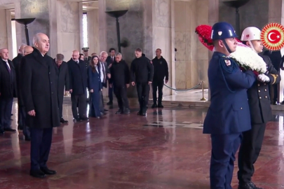 TBMM'den 'egemenlik milletindir' vurgusu... Devlet erkanı Ata'nın huzurunda