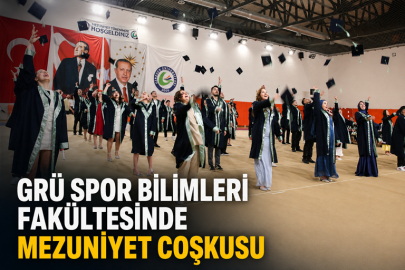 GRÜ SPOR BİLİMLERİ FAKÜLTESİNDE MEZUNİYET COŞKUSU
