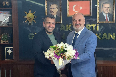 AK PARTİ GİRESUN’DA DEVİR TESLİM: HÜSEYİN ALKAN GÖREVİ DEVRALDI